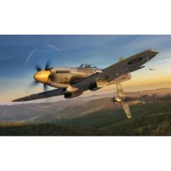 Airfix Maquette Avion Supermarine Spitfire FR Mk.XIV -Hasegawa Soldes airfix ax05135 supermarine spitfire fr mk xiv 1