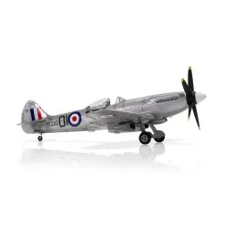 Airfix Maquette Avion Supermarine Spitfire FR Mk.XIV -Hasegawa Soldes airfix ax05135 supermarine spitfire fr mk xiv 5