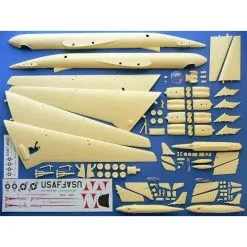 Anigrand Craftswork Convair YB-60. Inclut AUSSI 1 Maquette Chacun Des XF-90 XF-88A Le Vaudou Et Sabre YF-93. En 1941 L'USAAF Commencé Le Programme D