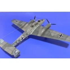 Messerschmitt Bf 110E Réédition De La Trousse D'outils Eduard (première Publication 09/2007). PE Set Inclus, Décalcomanies -Hasegawa Soldes eduard edk8203 messerschmitt bf 110e reedition de la trousse d outils 1 4