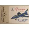 Miniwings Maquette Avion Grumman F-11F-1 ˝TIGER˝ Short Nose / Blue Angels 2 Miniwings Maquette Avion Grumman F-11F-1 ˝TIGER˝ Short Nose / Blue Angels -Hasegawa Soldes miniwings mini065 grumman f 11f 1 tiger short nose blue angels