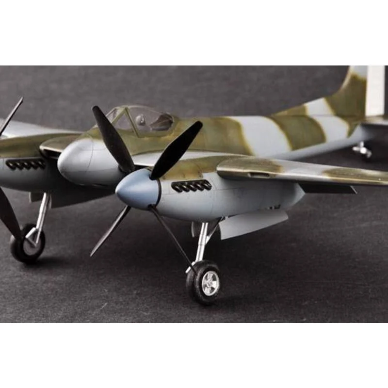 Trumpeter Maquette Avion De Havilland Hornet F.3 6 Trumpeter Maquette Avion De Havilland Hornet F.3 – Image 4