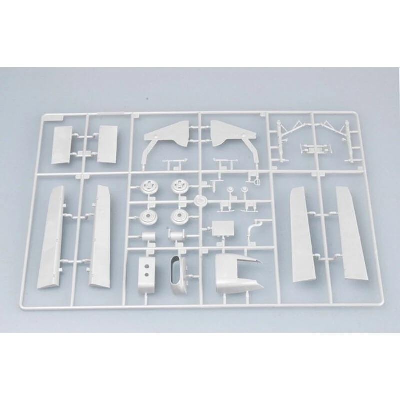 Trumpeter Maquette Avion Hawker Hurricane Mk.IIC/Tropical 10 Trumpeter Maquette Avion Hawker Hurricane Mk.IIC/Tropical – Image 8
